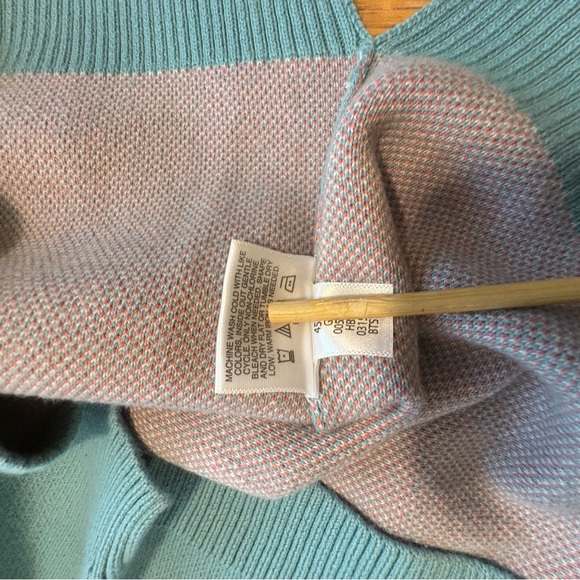 Hanna Andersson 120 US 6 Girls Turquoise Ski Bunny Sweater EUC - Picture 5 of 7